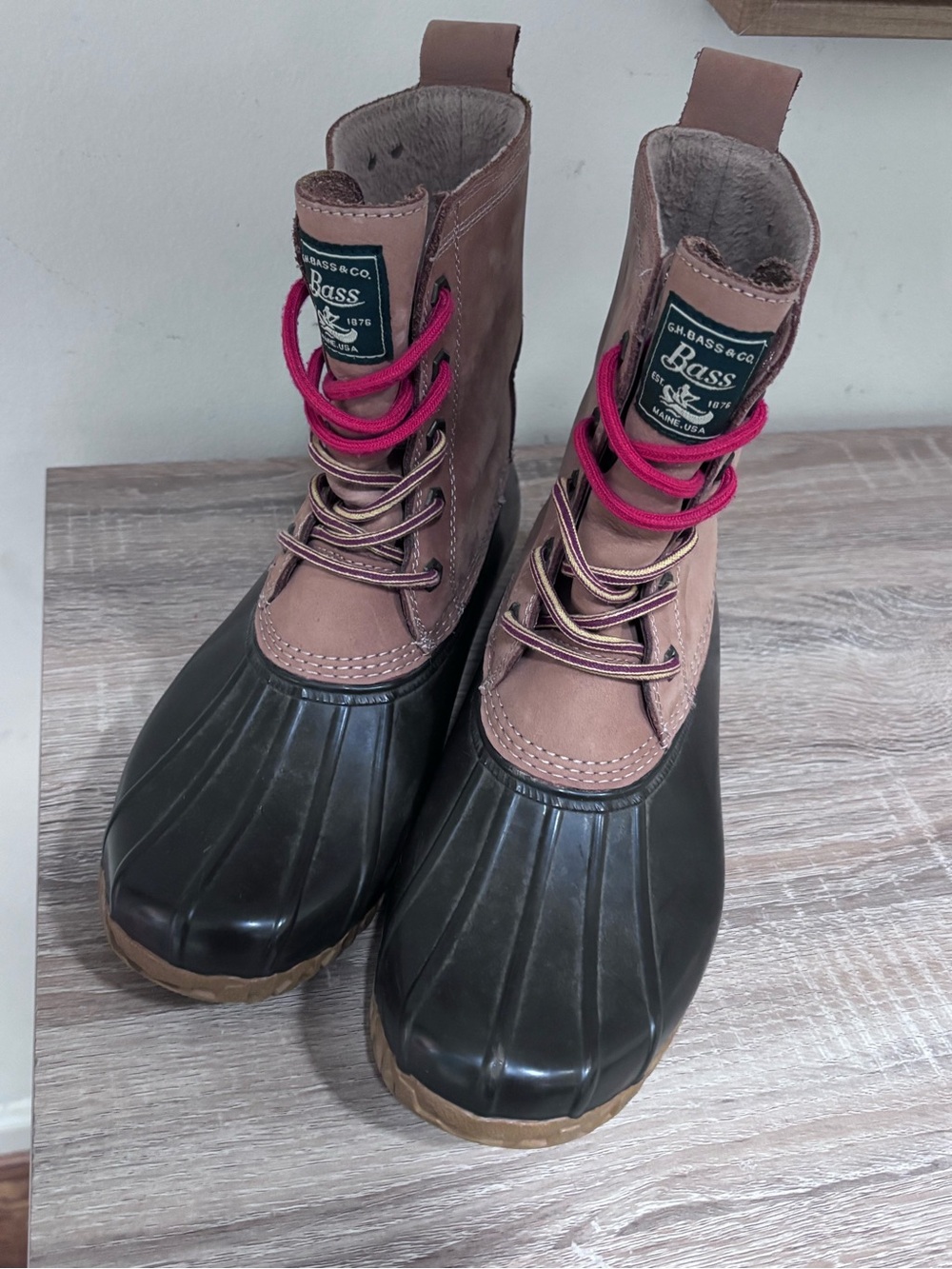 NWOT Bass Two-Tone Duck Boots in Brown, Black and Pink Lace Accents